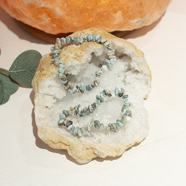 Larimar - chipsarmband - B kvalitet